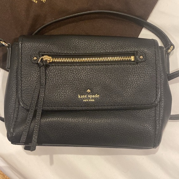 EUC - used once. Black Kate Spade Crossbody - Picture 6 of 7